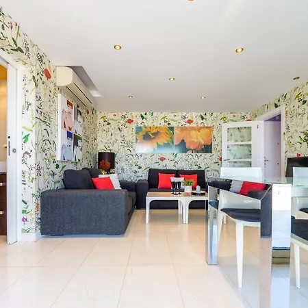 Atico Acacias Arysal Apartment Salou